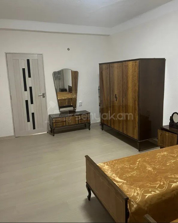 3 Սենյականոց Բնակարան, 96քմ, 2/9 հարկ, Կապիտալ Վերանորոգված