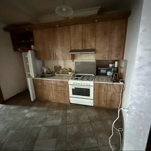 3 Սենյականոց Բնակարան Քարե Շենքում, 78քմ, 5/6 հարկ, Կապիտալ Վերանորոգված