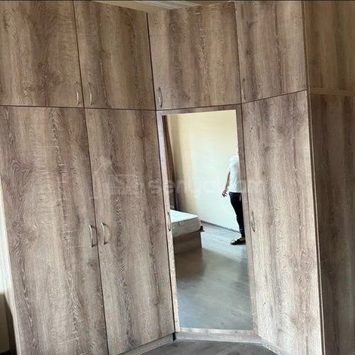 3 Սենյականոց Բնակարան Քարե Շենքում, 78քմ, 5/6 հարկ, Կապիտալ Վերանորոգված