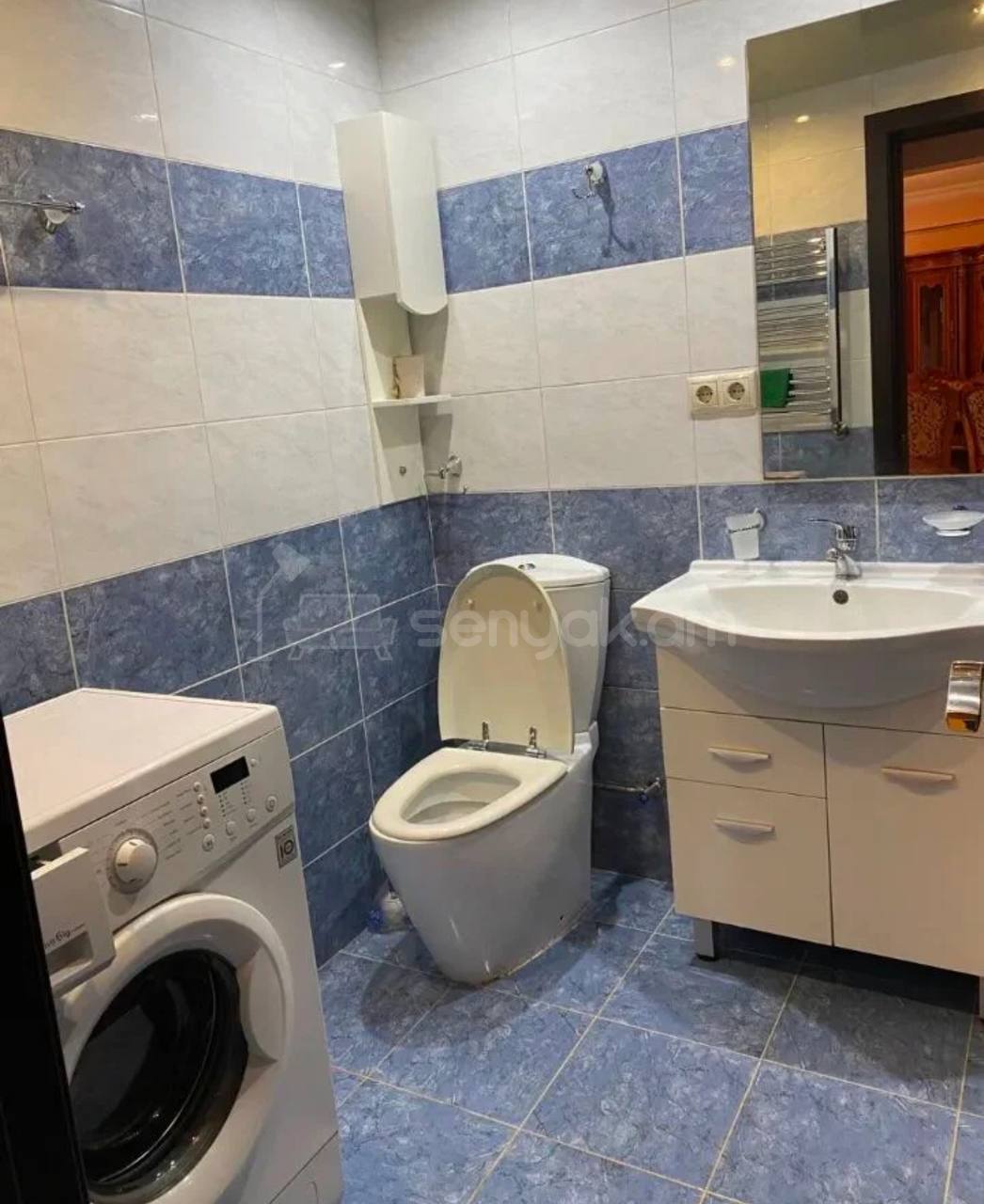 1 Սենյականոց Բնակարան, 45քմ, 11/11 հարկ, Դիզայներական Վերանորոգված, Կահավորված