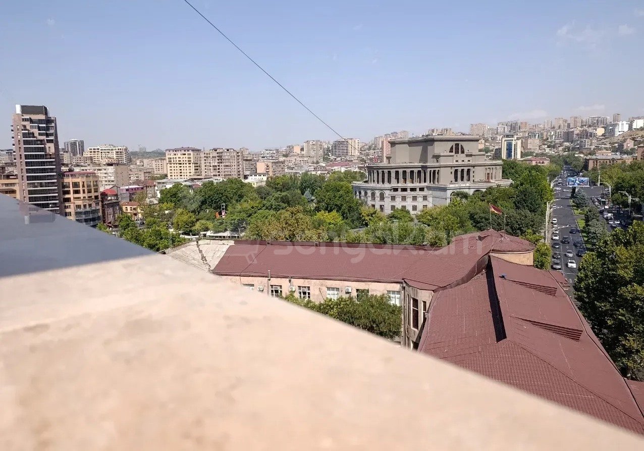 2 Սենյականոց Բնակարան, 63քմ, 10/12 հարկ, Կոսմետիկ Վերանորոգված