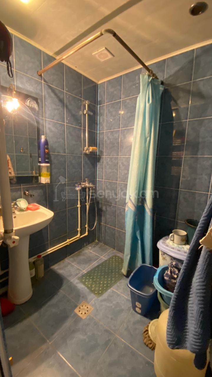 4 Սենյականոց Բնակարան, 100քմ, 4/9 հարկ, Պետական Վիճակում