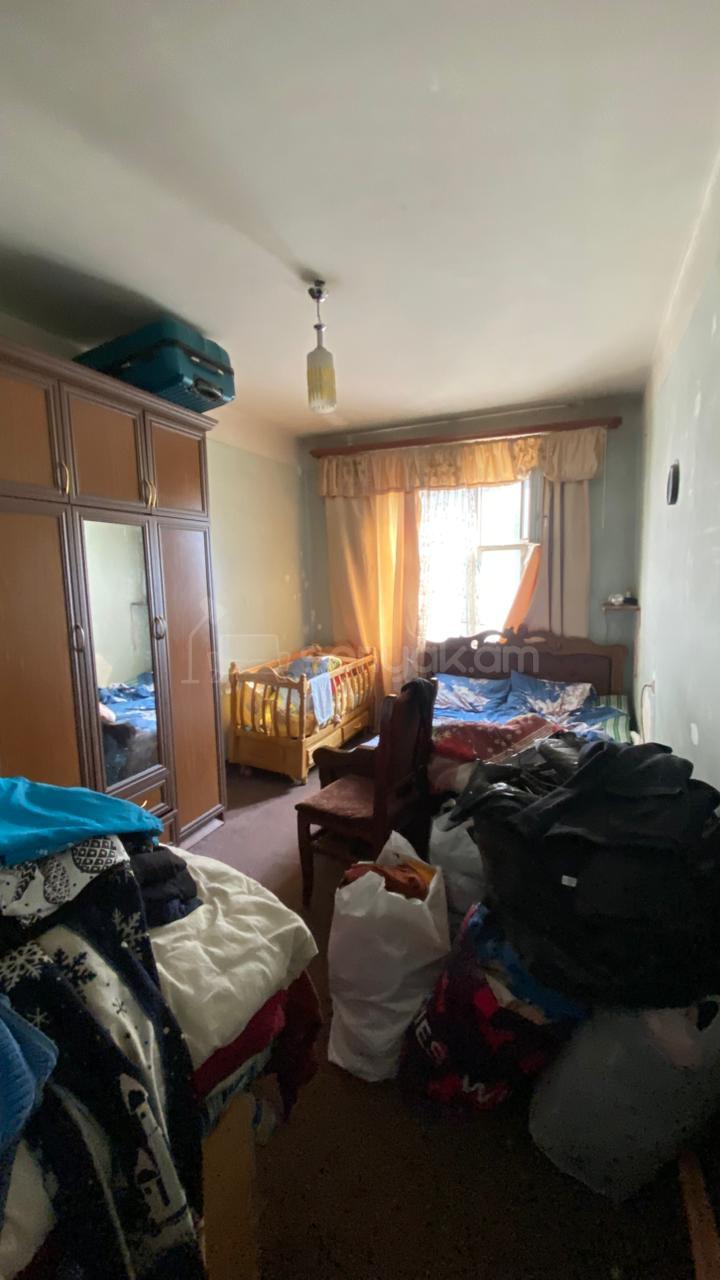 4 Սենյականոց Բնակարան, 100քմ, 4/9 հարկ, Պետական Վիճակում