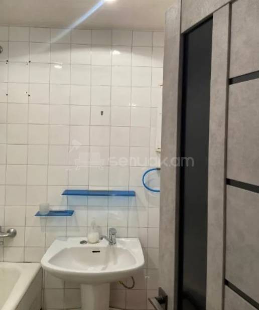 3 Սենյականոց Բնակարան, 53քմ, 5/9 հարկ, Կապիտալ Վերանորոգված, Կահավորված, Արևկող