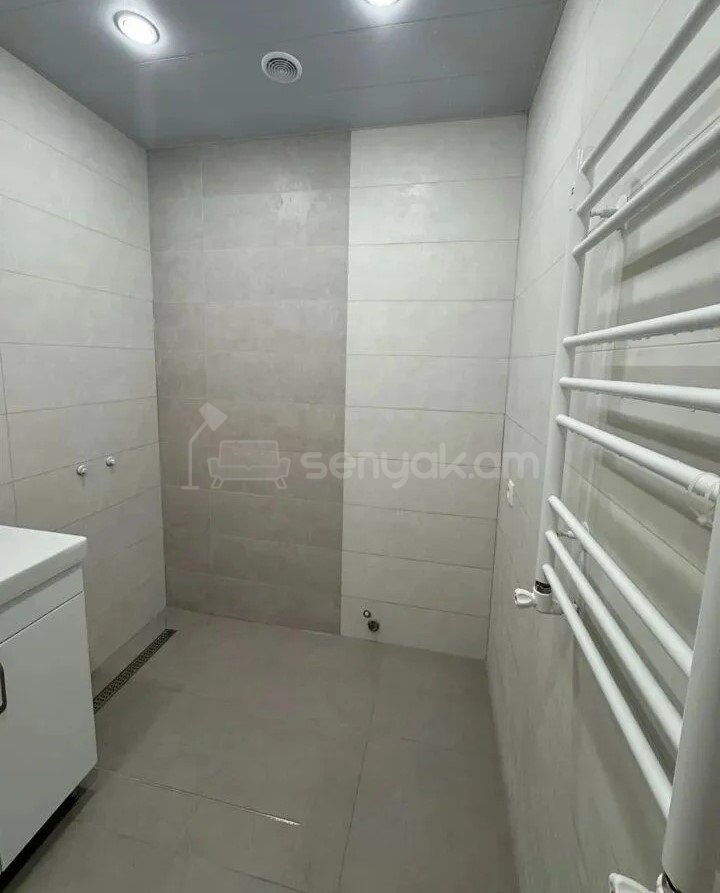 2 Սենյականոց Բնակարան, 70քմ, 9/10 հարկ, Կապիտալ Վերանորոգված