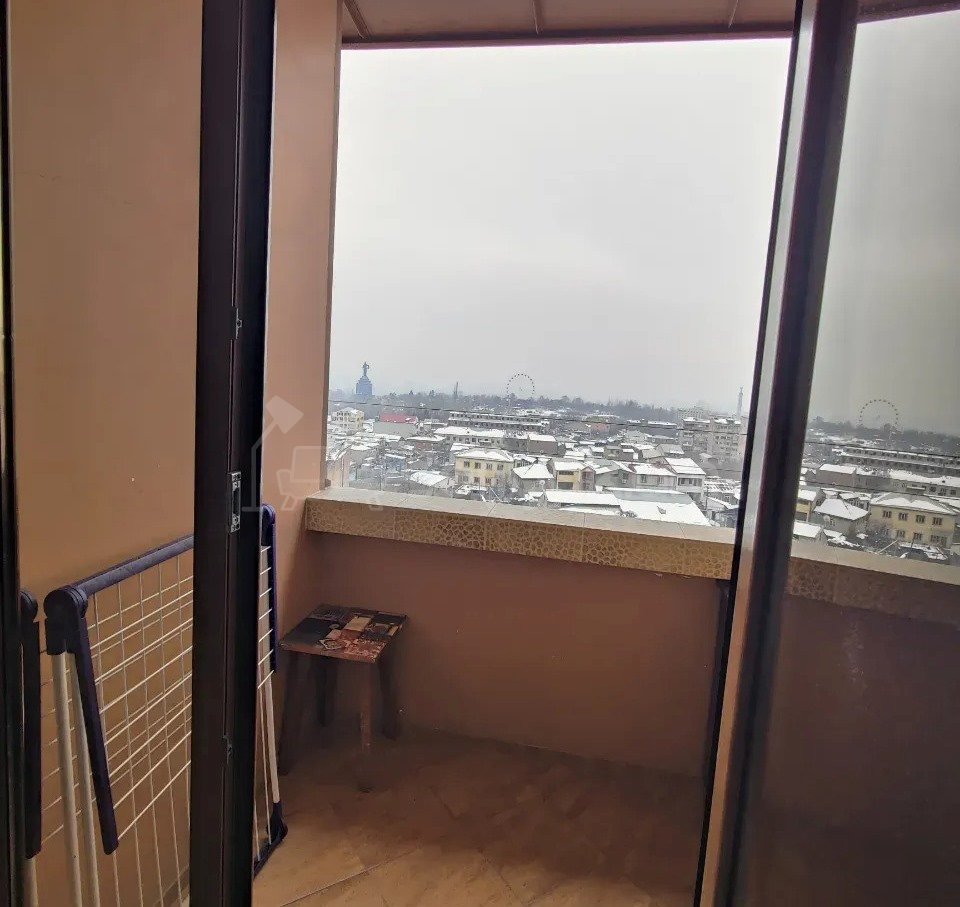 2 Սենյականոց Բնակարան, 50քմ, 8/9 հարկ, Կապիտալ Վերանորոգված