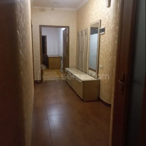 2 Սենյականոց Բնակարան Քարե Շենքում, 50քմ, 1/4 հարկ, Կոսմետիկ Վերանորոգված, Կահավորված, Արևկող