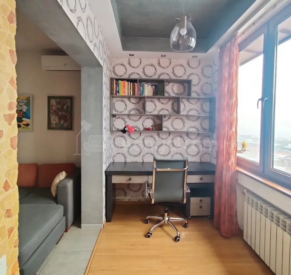 2 Սենյականոց Բնակարան, 50քմ, 8/9 հարկ, Նորմալ Վիճակում