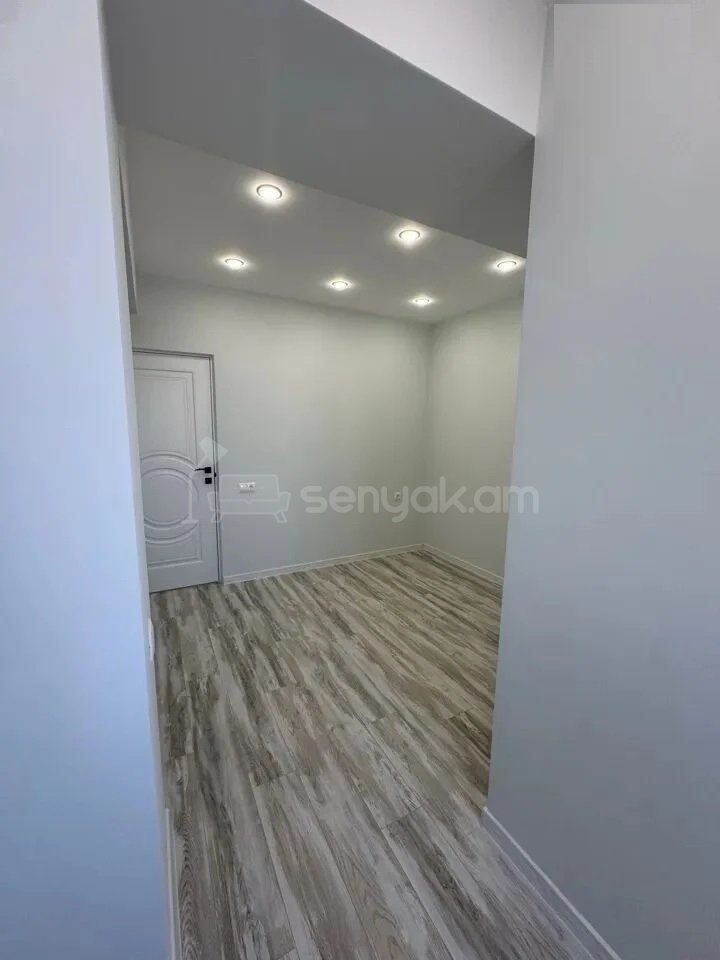 3 Սենյականոց Բնակարան, 70քմ, 9/10 հարկ, Կապիտալ Վերանորոգված