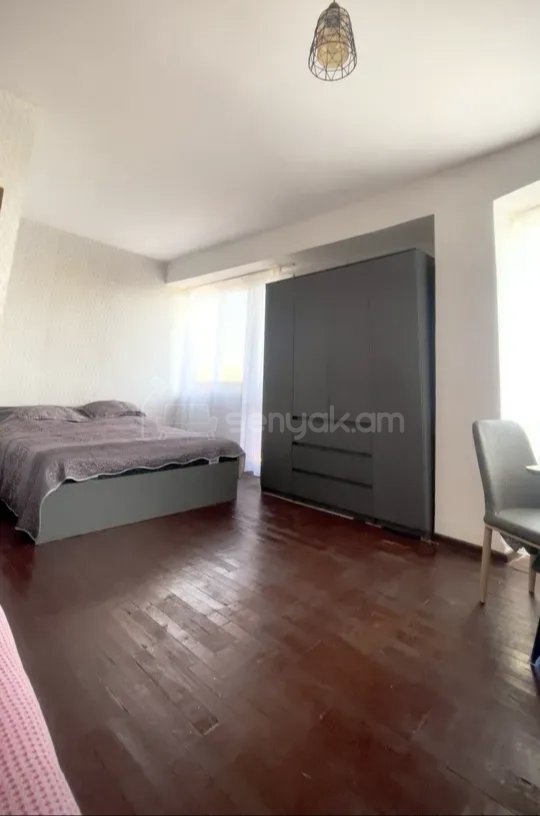 1 Սենյականոց Բնակարան, 45քմ, 5/9 հարկ, Նորմալ Վիճակում, Կահավորված