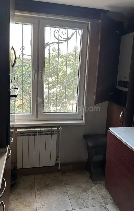 2 Սենյականոց Բնակարան, 62քմ, 2/14 հարկ, Կապիտալ Վերանորոգված, Կահավորված, Արևկող