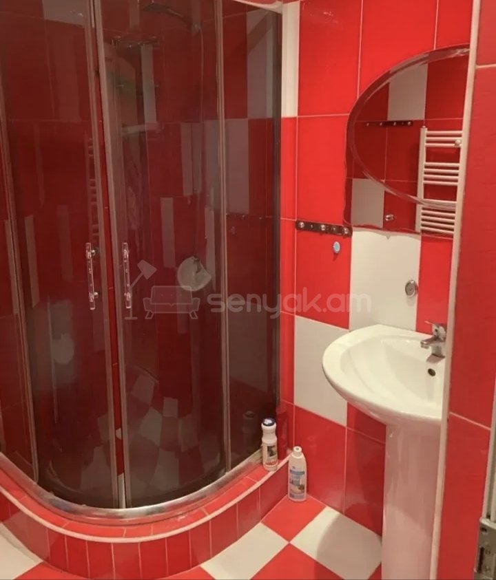 3 Սենյականոց Բնակարան, 77քմ, 5/9 հարկ, Կապիտալ Վերանորոգված, Կահավորված, Արևկող