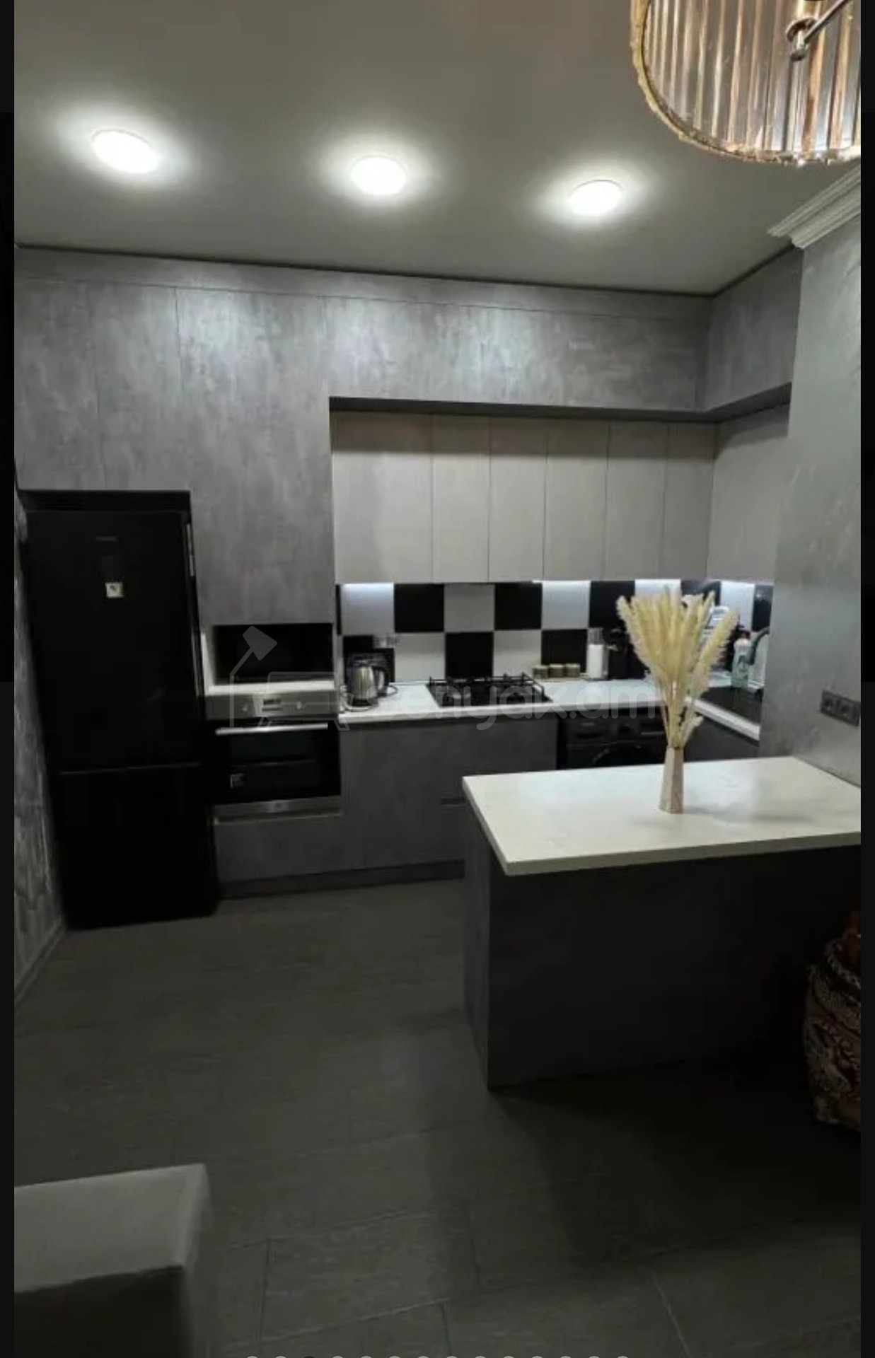 2 Սենյականոց Բնակարան, 40քմ, 6/7 հարկ, Դիզայներական Վերանորոգված