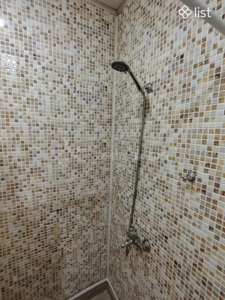 2 Սենյականոց Բնակարան Քարե Շենքում, 45քմ, 1/2 հարկ, Նորմալ Վիճակում, Կահավորված