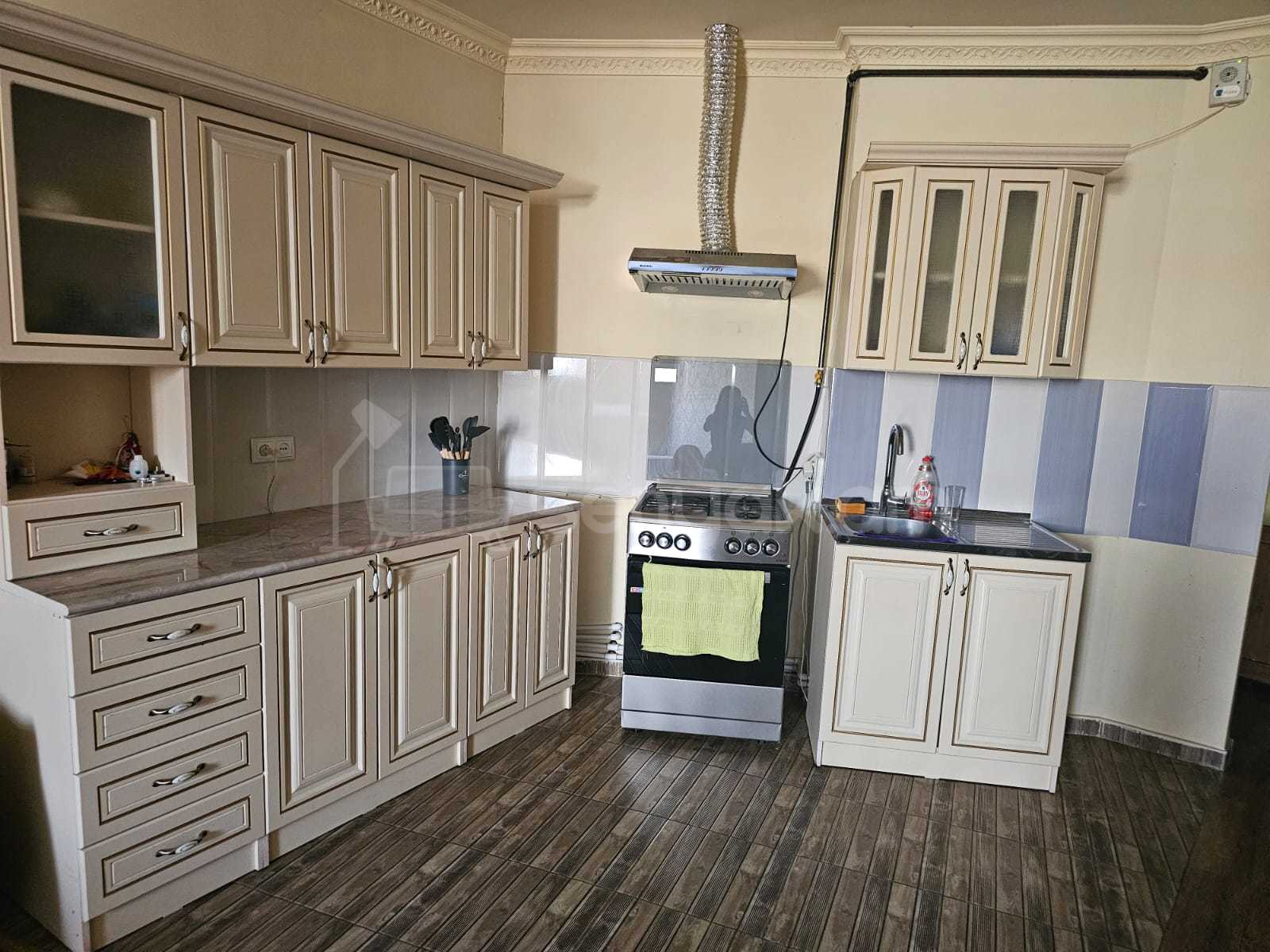 2 Սենյականոց Բնակարան, 72քմ, 9/13 հարկ, Կոսմետիկ Վերանորոգված, Կահավորված, Արևկող