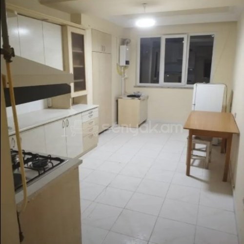 2 Սենյականոց Բնակարան, 84քմ, 4/9 հարկ, Կոսմետիկ Վերանորոգված, Կահավորված, Արևկող