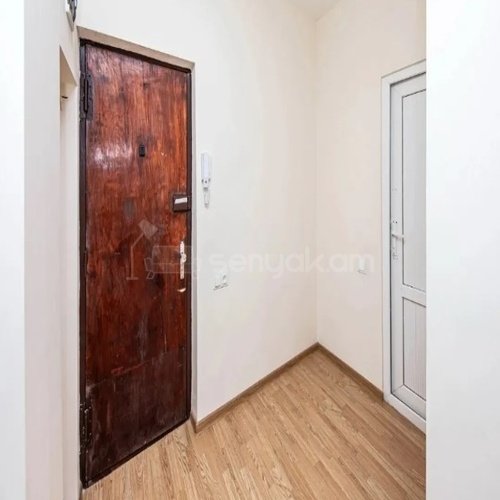 1 Սենյականոց Բնակարան, 46քմ, 3/9 հարկ, Կապիտալ Վերանորոգված