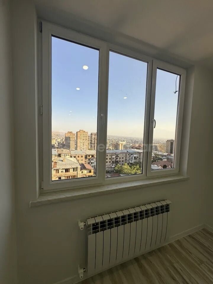 3 Սենյականոց Բնակարան, 70քմ, 9/10 հարկ, Կապիտալ Վերանորոգված