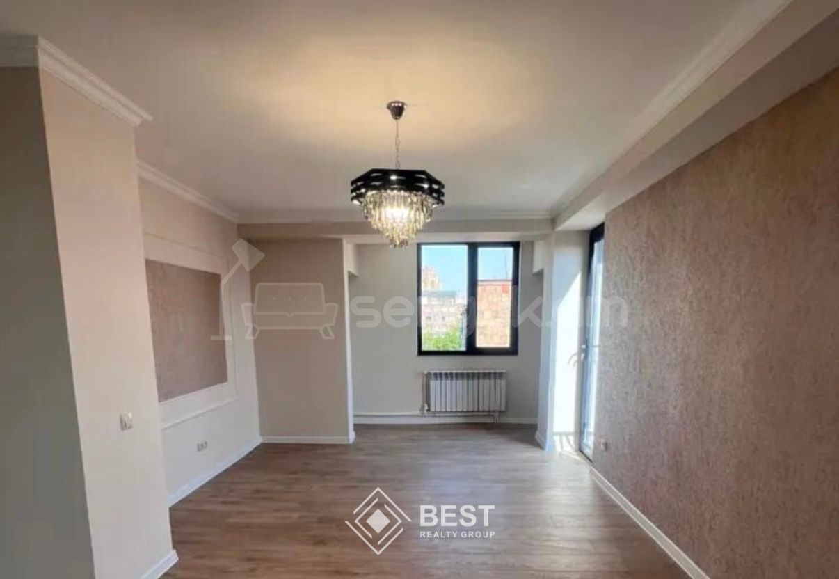 2 Սենյականոց Բնակարան, 47քմ, 5/9 հարկ, Կապիտալ Վերանորոգված