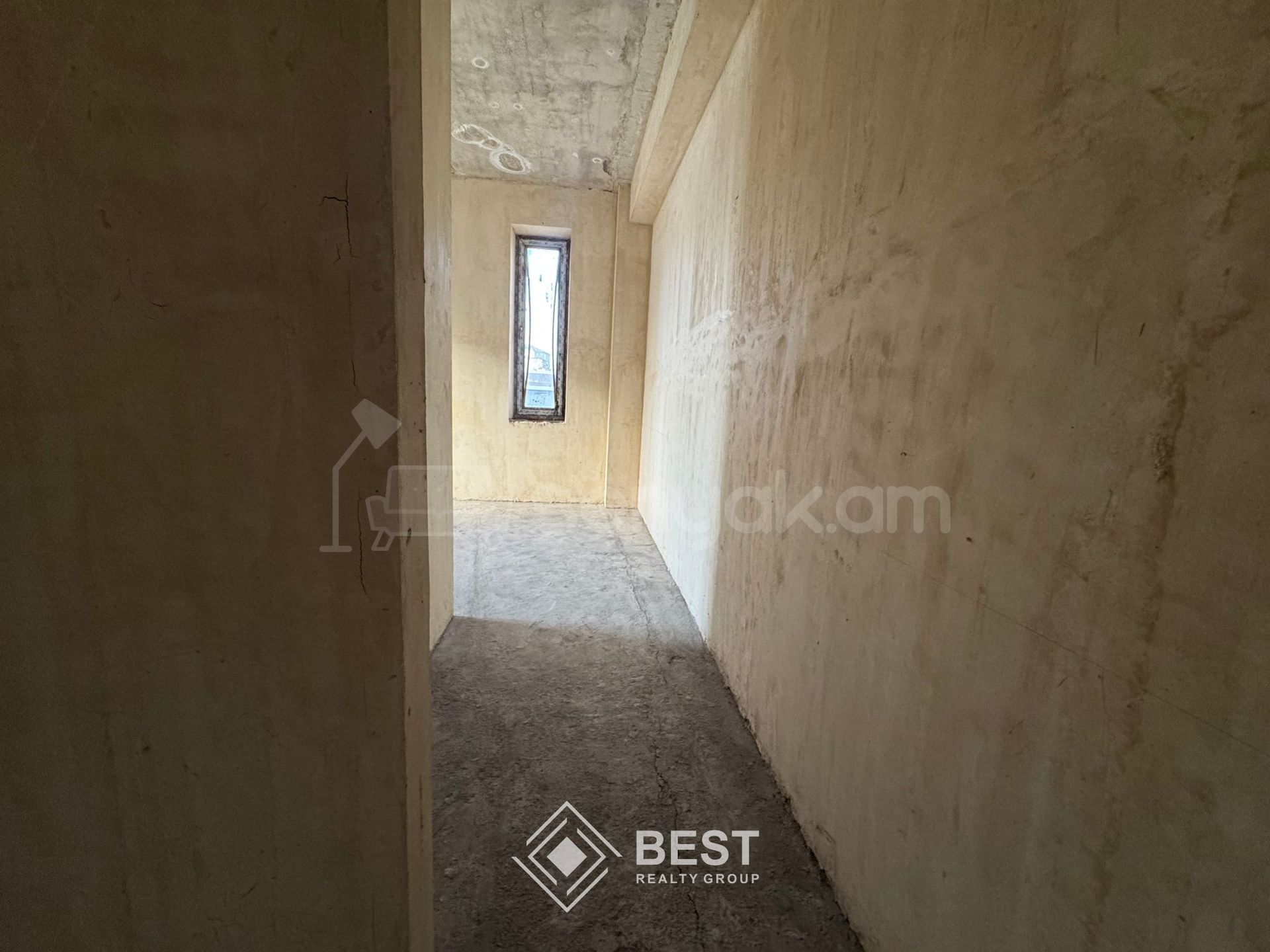 3 Սենյականոց Բնակարան Նորակառույցում, 103քմ, 4/12 հարկ, Զրոյական Վիճակում