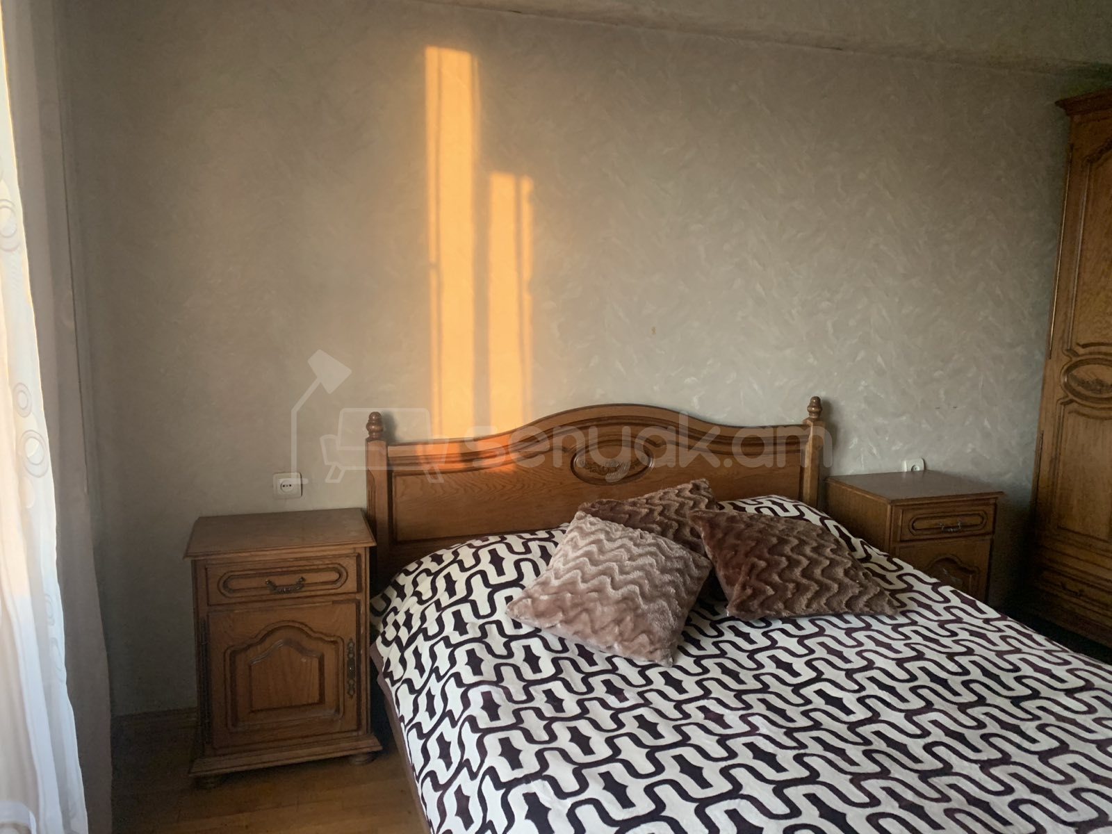 3 Սենյականոց Բնակարան, 67քմ, 9/10 հարկ, Նորմալ Վիճակում, Կահավորված, Արևկող