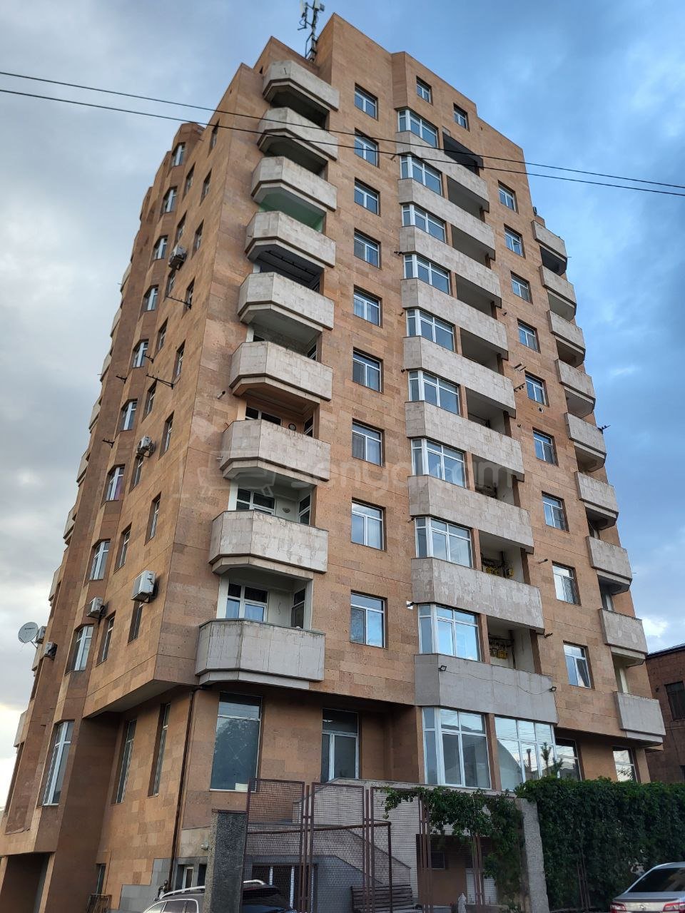 3 Սենյականոց Բնակարան Նորակառույցում, 80քմ, 8/10 հարկ, Կապիտալ Վերանորոգված, Կահավորված