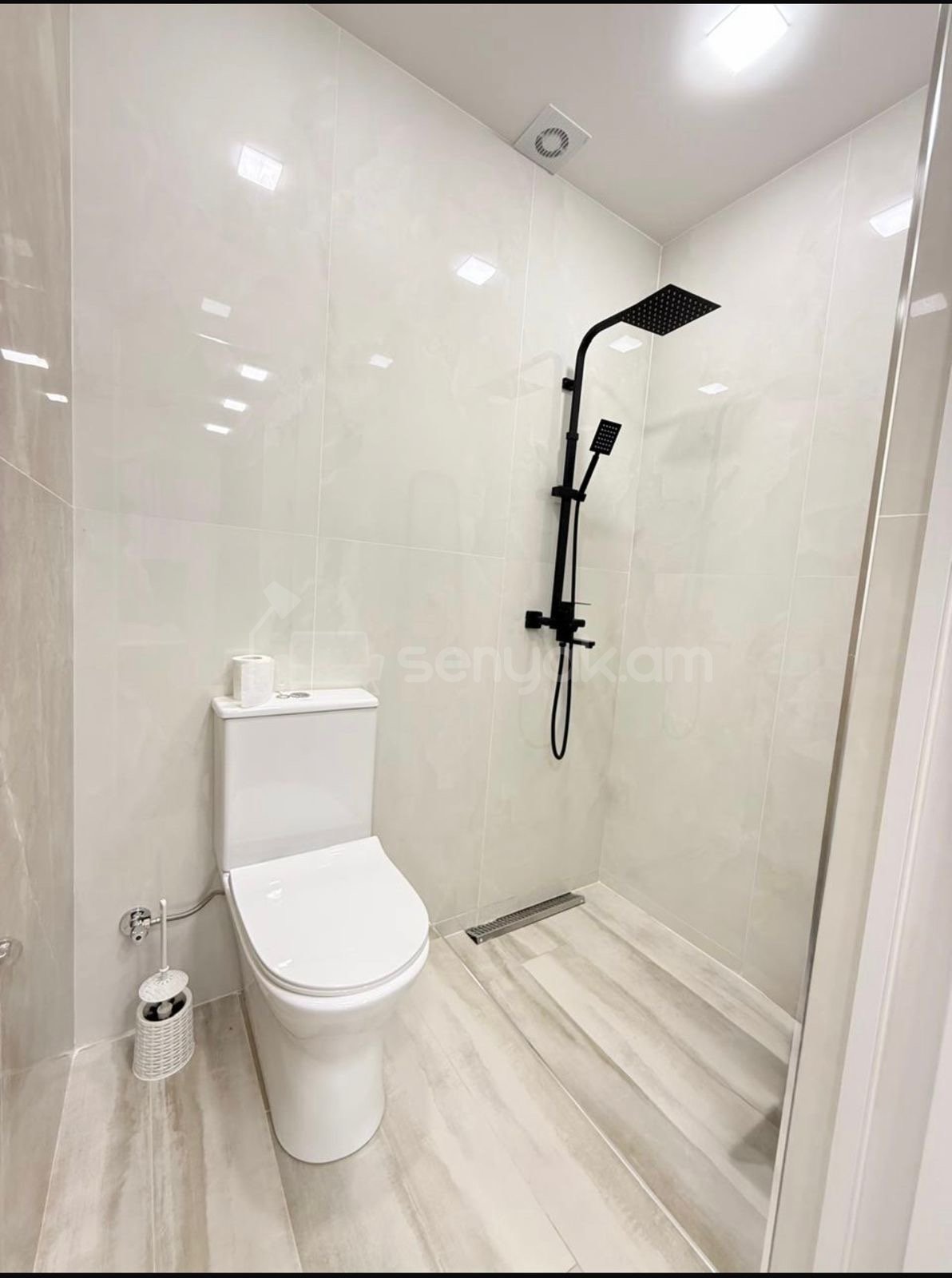 3 Սենյականոց Բնակարան, 84քմ, 1/9 հարկ, Դիզայներական Վերանորոգված