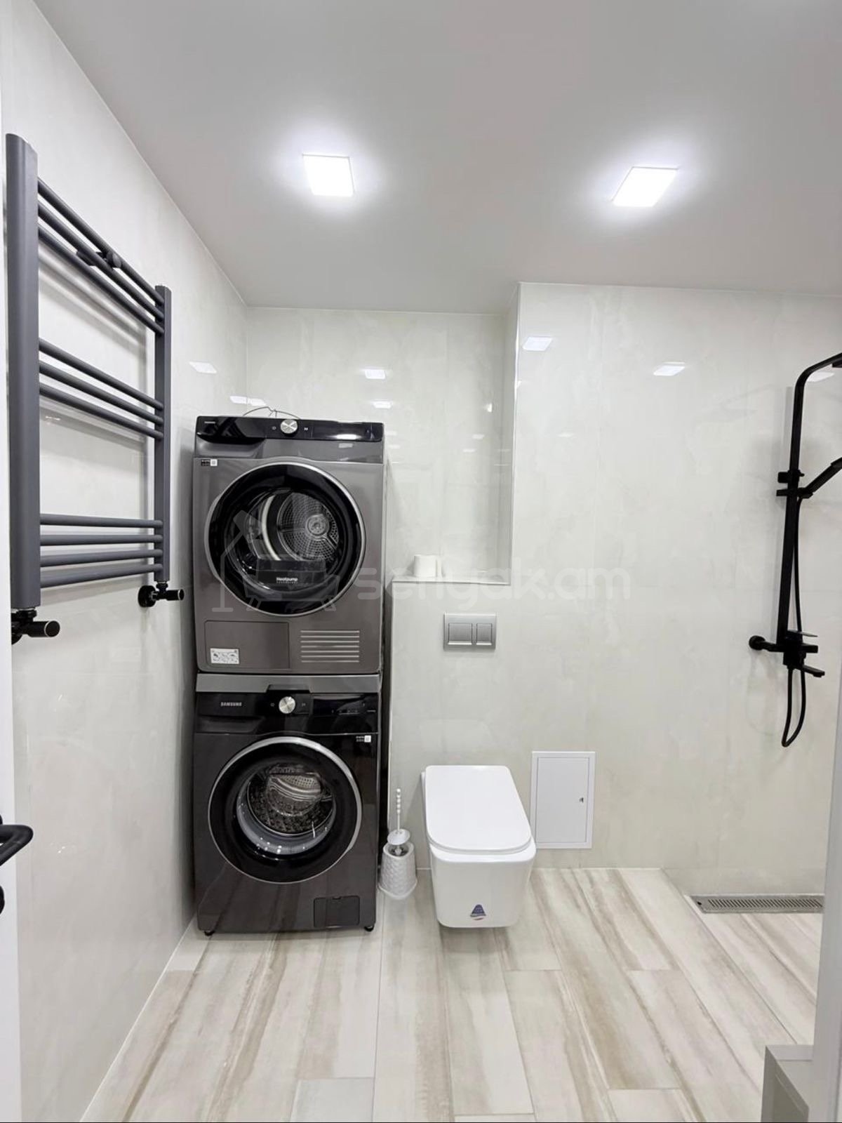 3 Սենյականոց Բնակարան, 84քմ, 1/9 հարկ, Դիզայներական Վերանորոգված