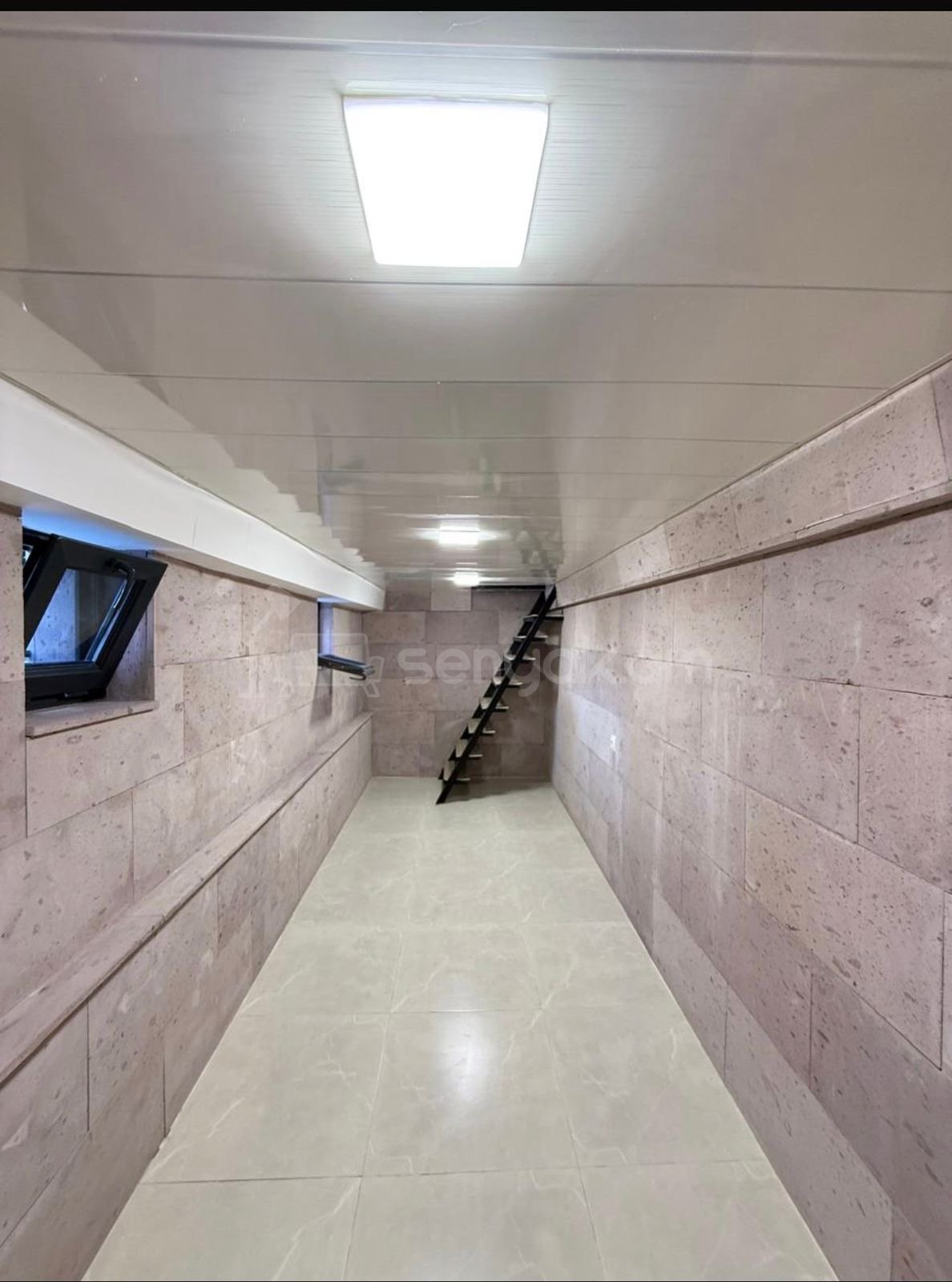 3 Սենյականոց Բնակարան, 84քմ, 1/9 հարկ, Դիզայներական Վերանորոգված