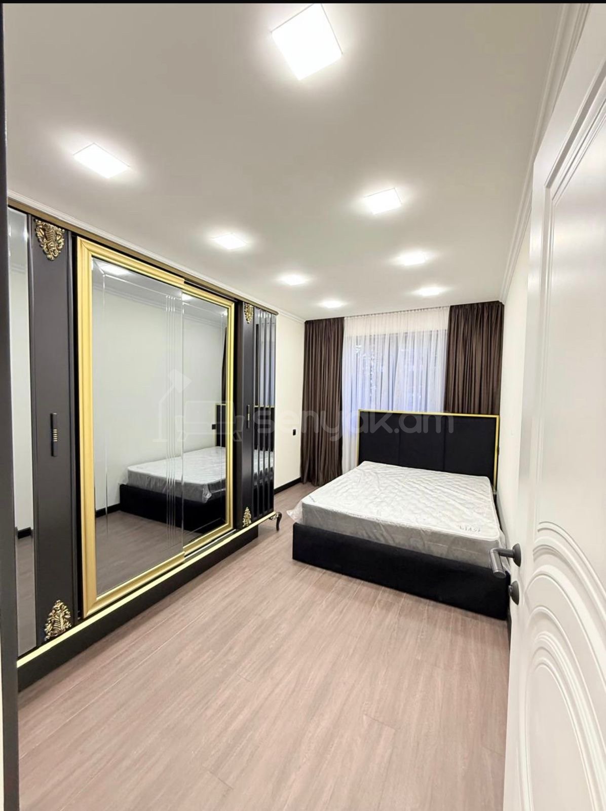 3 Սենյականոց Բնակարան, 84քմ, 1/9 հարկ, Դիզայներական Վերանորոգված