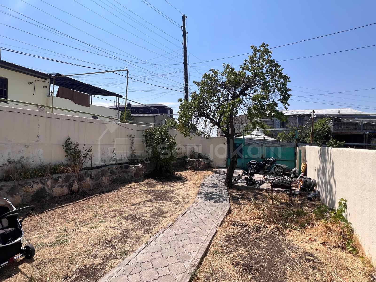 3 Սենյականոց Սեփական Տուն, 70քմ, Կապիտալ Վերանորոգված