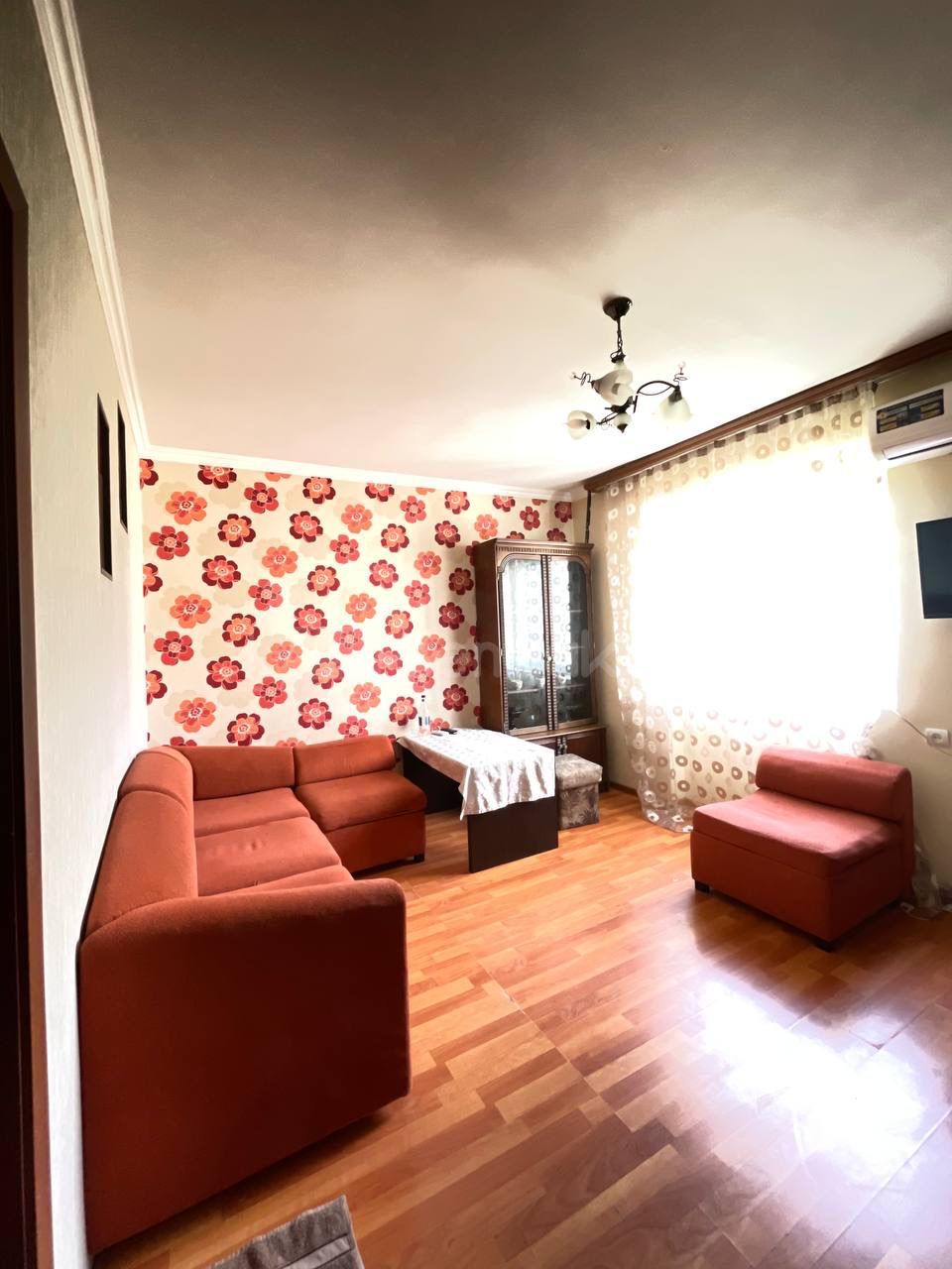 3 Սենյականոց Բնակարան Քարե Շենքում, 40քմ, 3/5 հարկ, Կոսմետիկ Վերանորոգված, Կահավորված, Արևկող