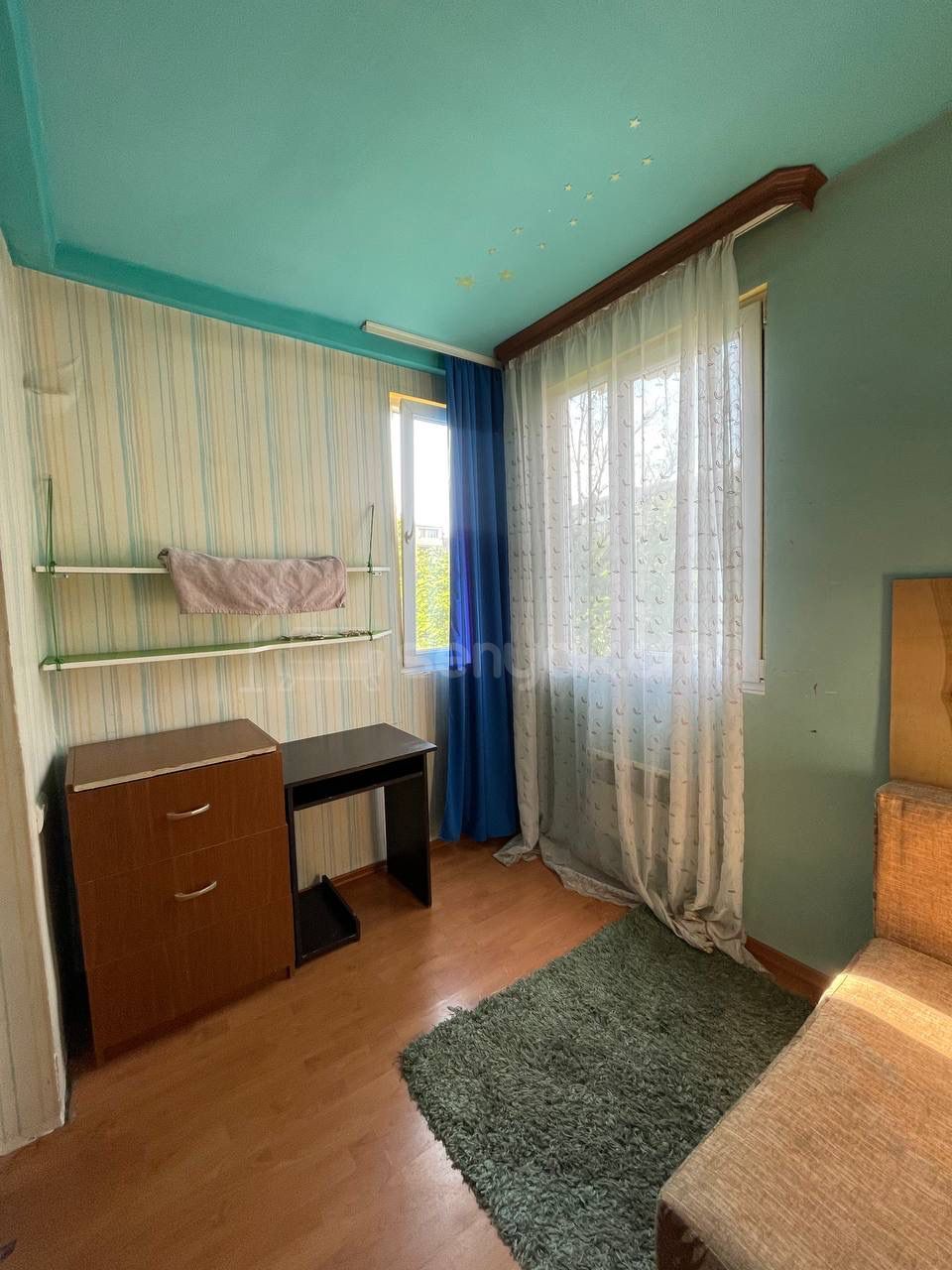 3 Սենյականոց Բնակարան Քարե Շենքում, 40քմ, 3/5 հարկ, Կոսմետիկ Վերանորոգված, Կահավորված, Արևկող