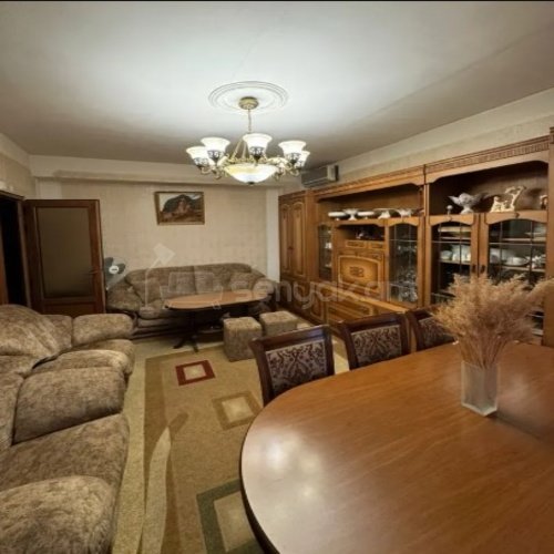 3 Սենյականոց Բնակարան, 68քմ, 2/9 հարկ, Կոսմետիկ Վերանորոգված