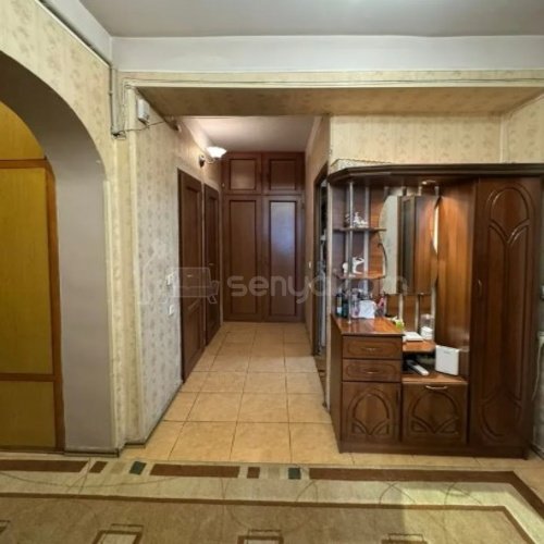 3 Սենյականոց Բնակարան, 68քմ, 2/9 հարկ, Կոսմետիկ Վերանորոգված