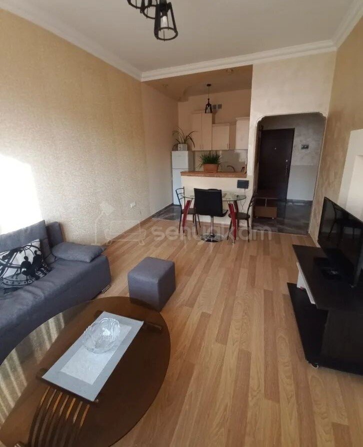 2 Սենյականոց Բնակարան Նորակառույցում, 40քմ, 5/6 հարկ, Կապիտալ Վերանորոգված