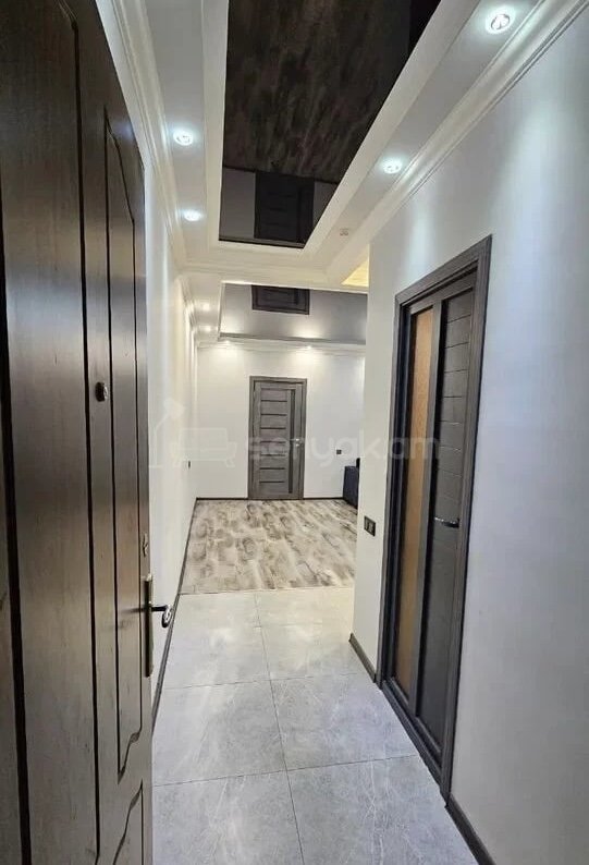 2 Սենյականոց Բնակարան Քարե Շենքում, 46քմ, 4/5 հարկ, Կապիտալ Վերանորոգված