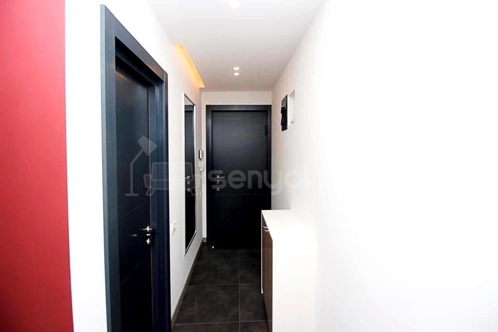 2 Սենյականոց Բնակարան Քարե Շենքում, 55քմ, 4/5 հարկ, Կապիտալ Վերանորոգված