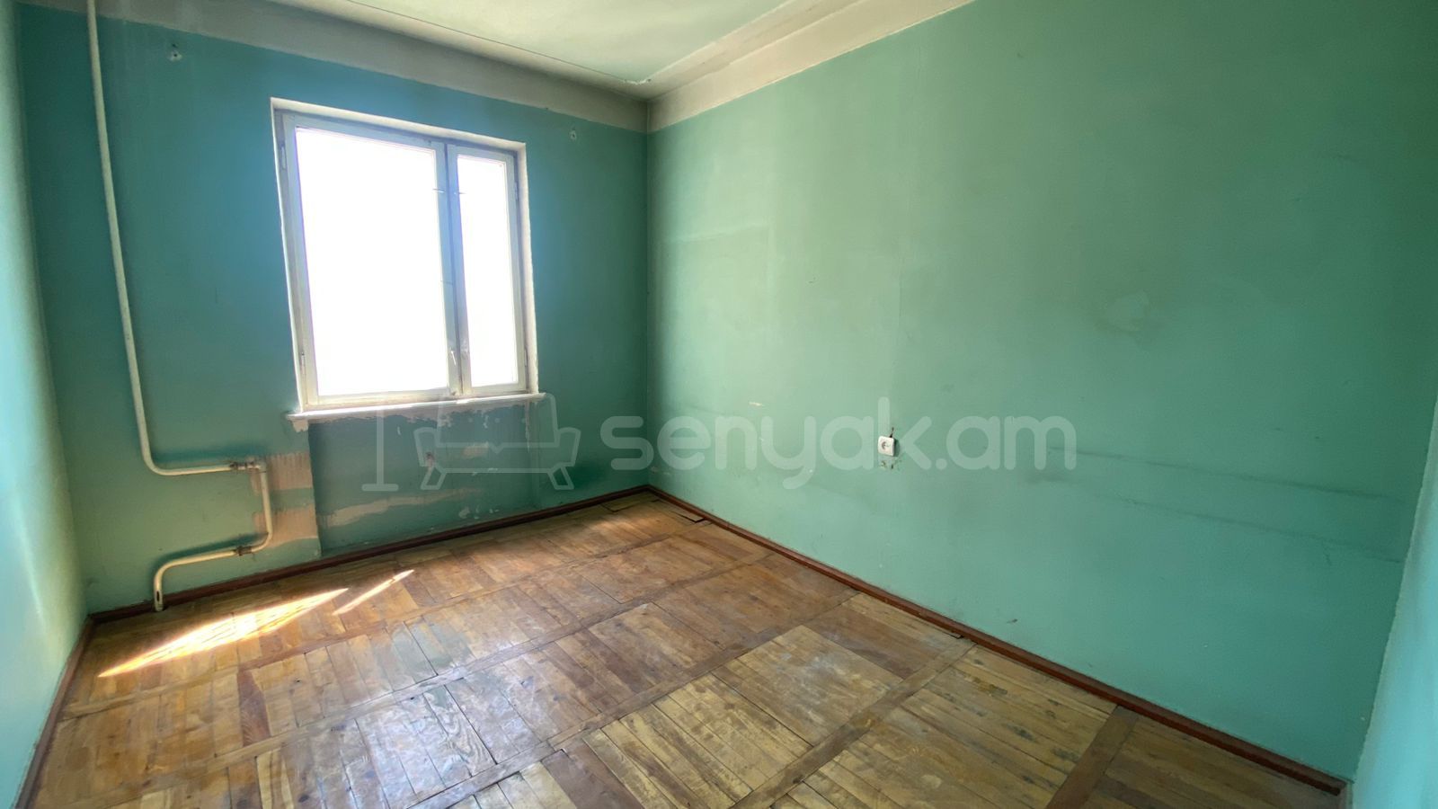 4 Սենյականոց Բնակարան, 92քմ, 8/9 հարկ, Պետական Վիճակում