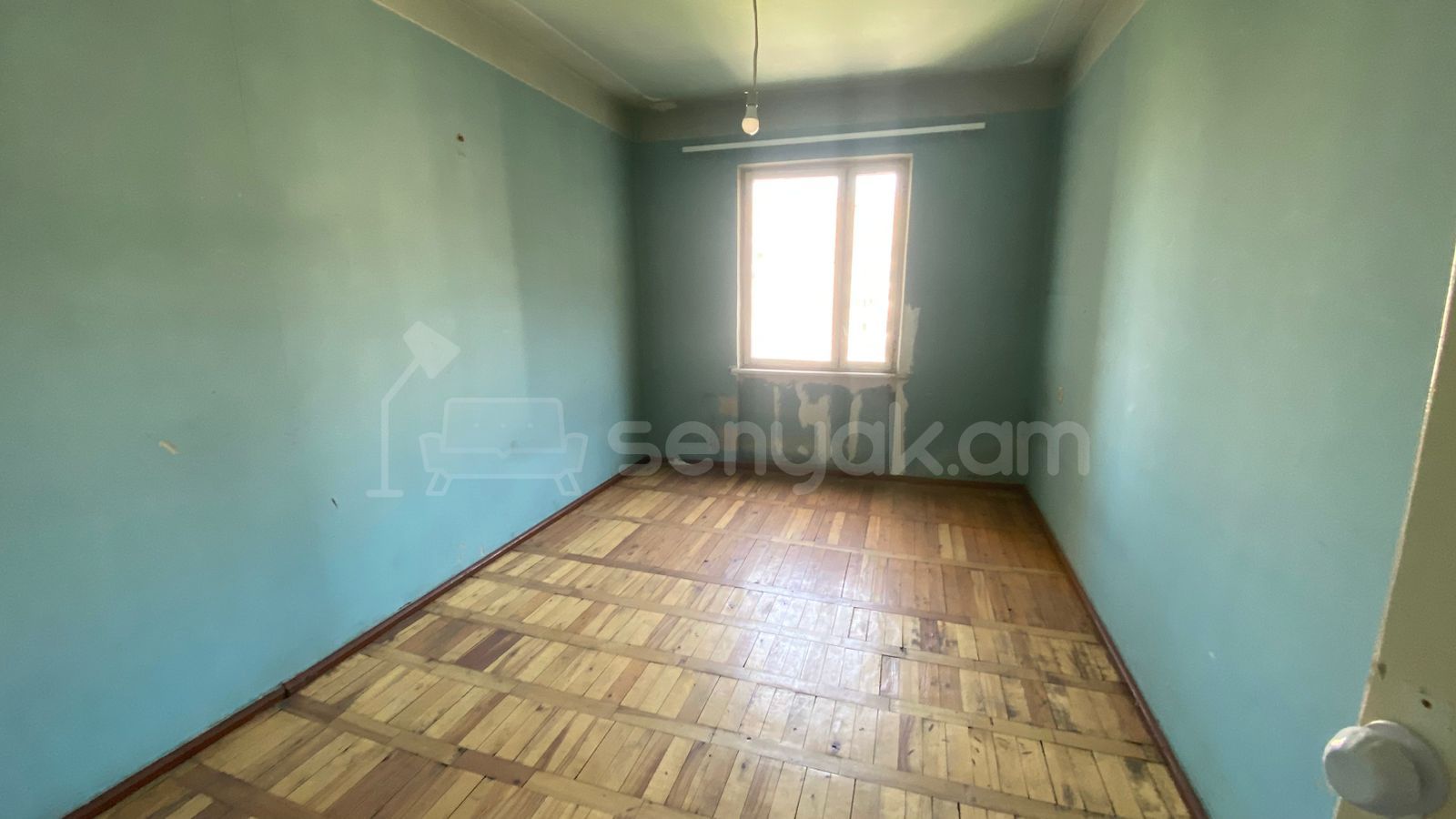 4 Սենյականոց Բնակարան, 92քմ, 8/9 հարկ, Պետական Վիճակում