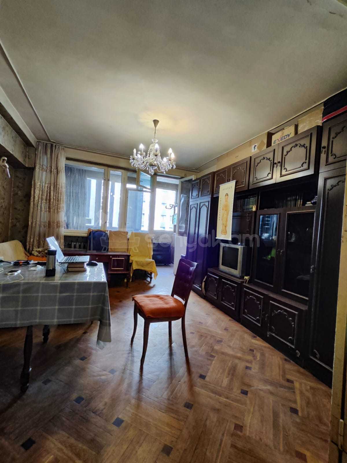 2 Սենյականոց Բնակարան, 65քմ, 6/9 հարկ, Պետական Վիճակում, Կահավորված