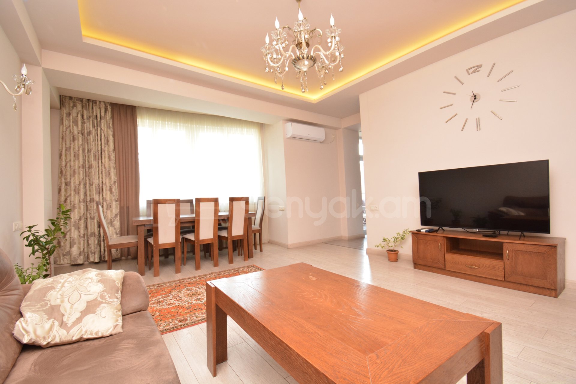 4 Սենյականոց Բնակարան Նորակառույցում, 126քմ, 7/8 հարկ, Կապիտալ Վերանորոգված