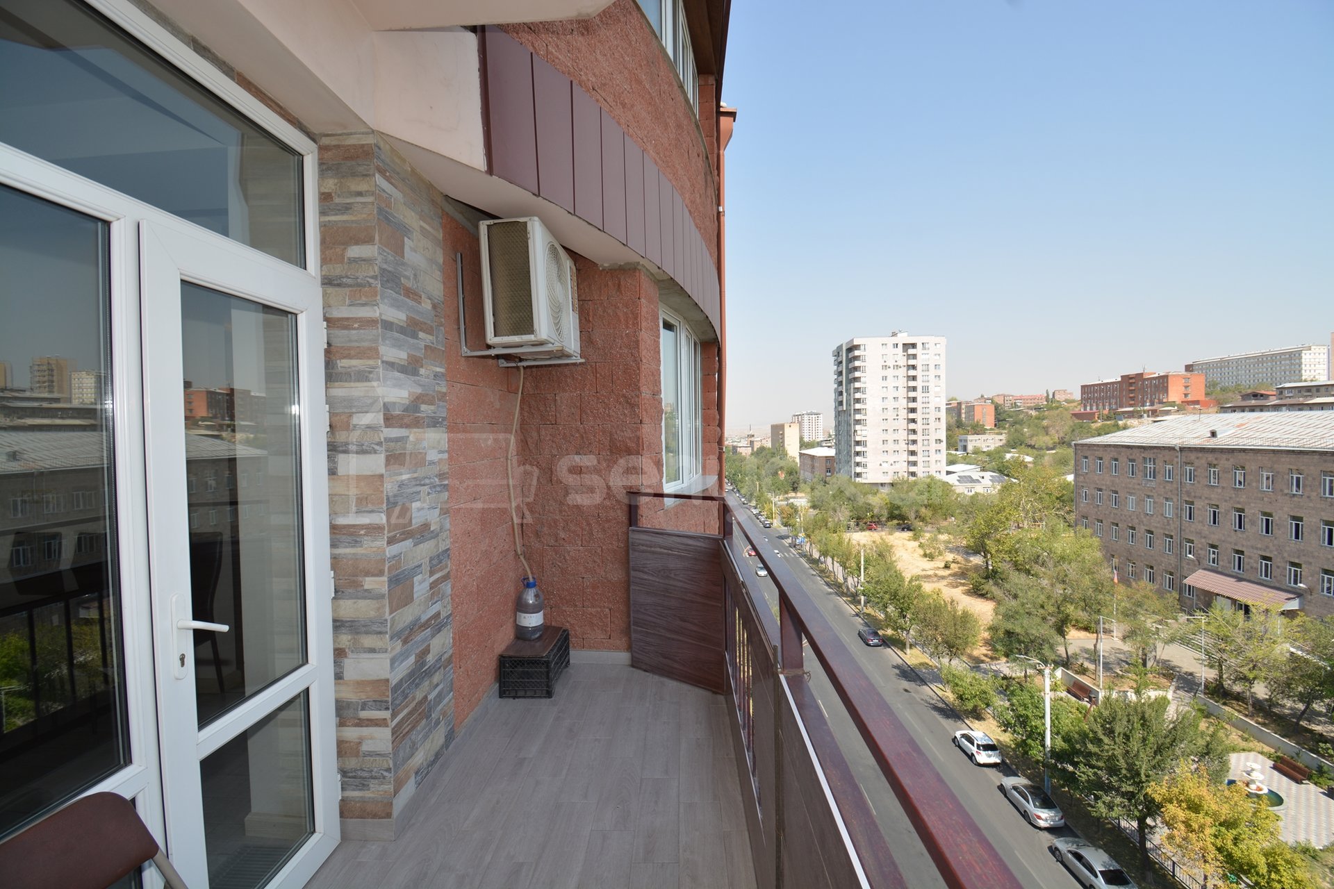 4 Սենյականոց Բնակարան Նորակառույցում, 126քմ, 7/8 հարկ, Կապիտալ Վերանորոգված