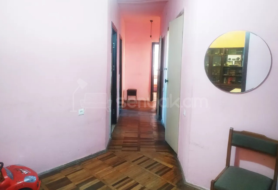 4 Սենյականոց Բնակարան, 110քմ, 11/16 հարկ, Պետական Վիճակում