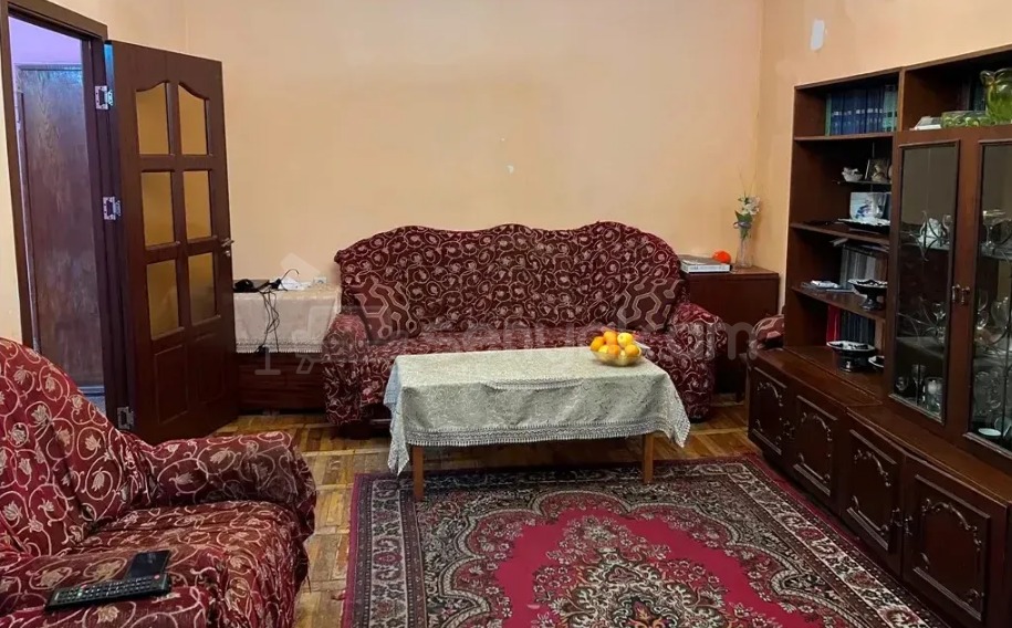 4 Սենյականոց Բնակարան, 110քմ, 11/16 հարկ, Պետական Վիճակում