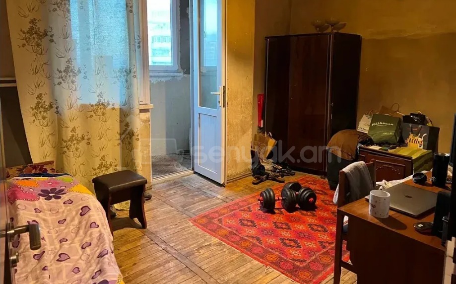 4 Սենյականոց Բնակարան, 110քմ, 11/16 հարկ, Պետական Վիճակում