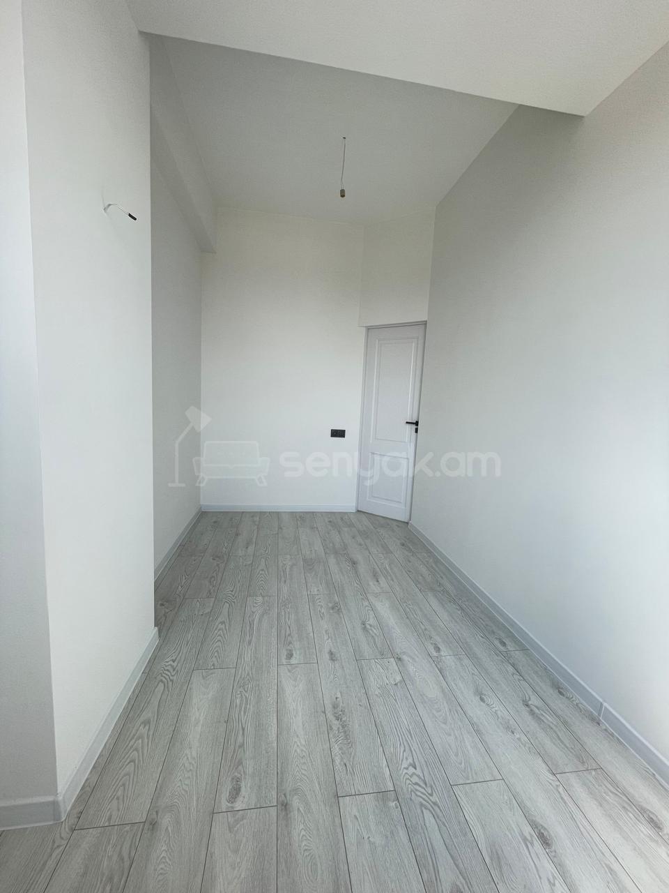 2 Սենյականոց Բնակարան Նորակառույցում, 35քմ, 5/21 հարկ, Դիզայներական Վերանորոգված