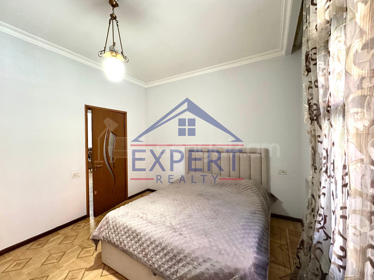 3 Սենյականոց Բնակարան Քարե Շենքում, 76քմ, 2/4 հարկ, Կապիտալ Վերանորոգված, Կահավորված, Արևկող