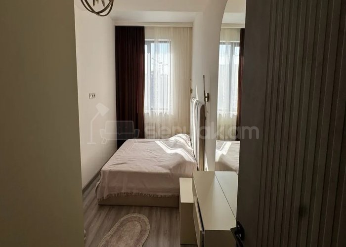 2 Սենյականոց Բնակարան Նորակառույցում, 52քմ, 12/18 հարկ, Կապիտալ Վերանորոգված, Կահավորված, Արևկող