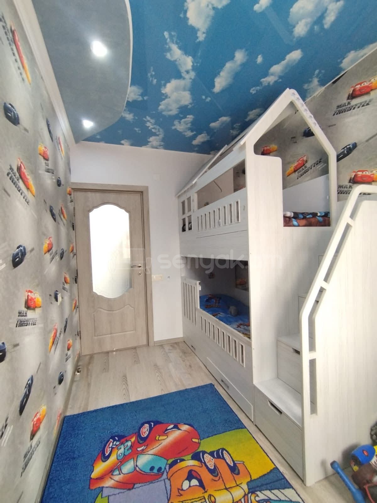 3 Սենյականոց Բնակարան, 70քմ, 7/9 հարկ, Դիզայներական Վերանորոգված, Կահավորված